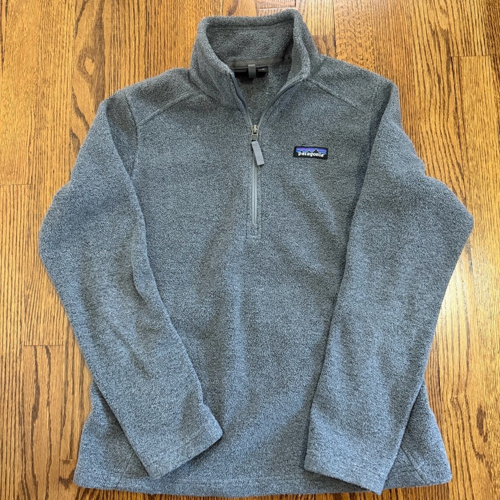 Patagonia Synchilla Dark Gray 1/4 Zip Size Small